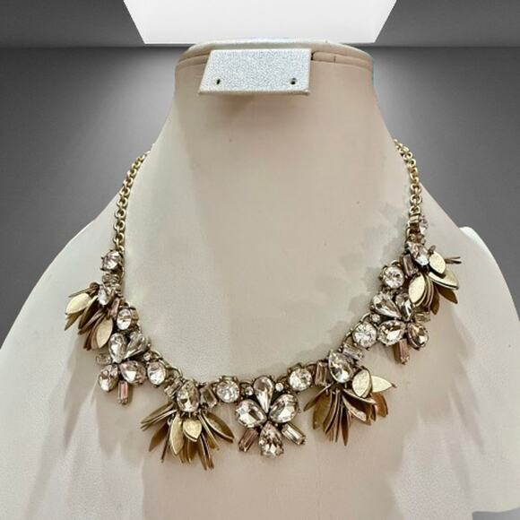 J Crew  Clear Crystal Bouquet Cluster Gold Leaf Necklace - Picture 3 of 8
